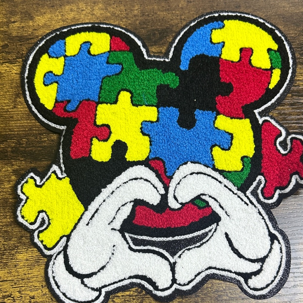 Autism Puzzle Patch Heart-Hands Decorative Iron-On - Multicolor